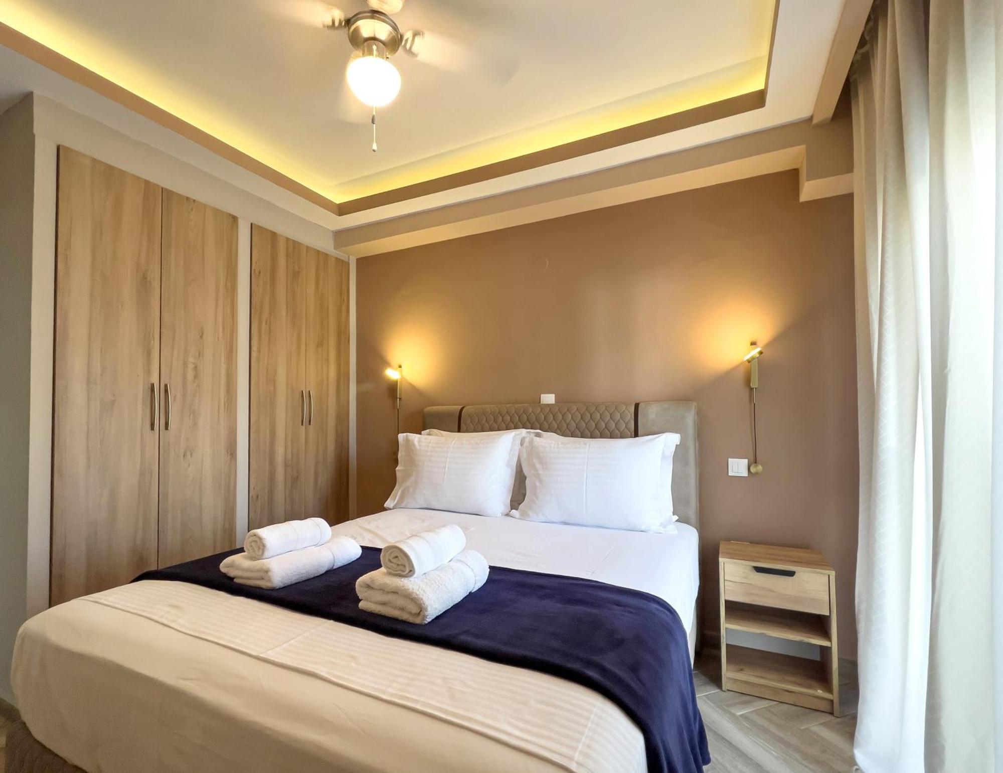 Spacetwo "Downtown Chill" By #Gimispace Lux Apt Thessaloniki Exterior foto