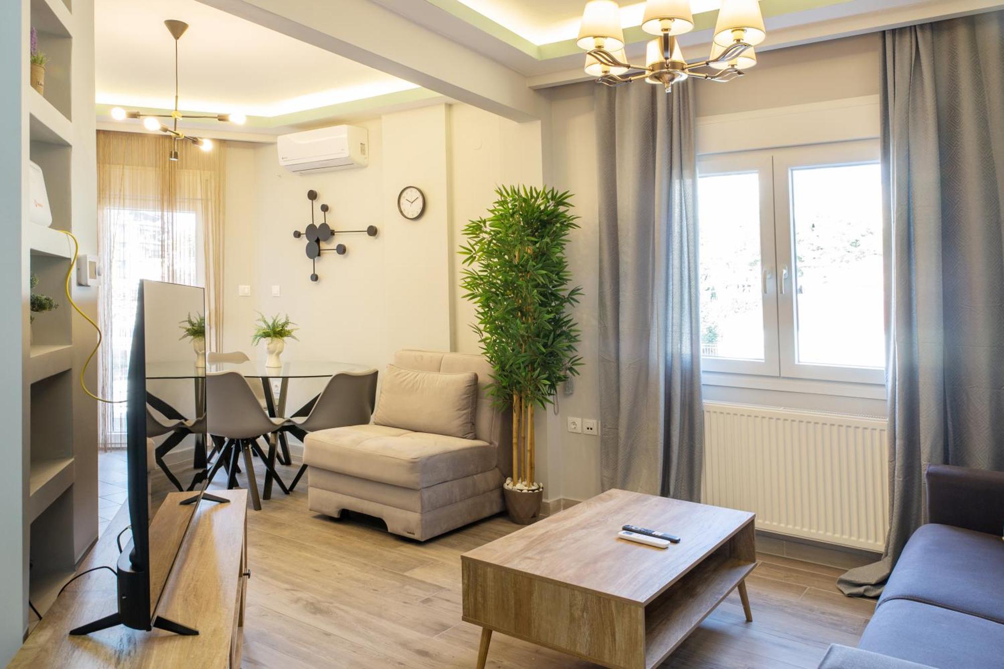 Spacetwo "Downtown Chill" By #Gimispace Lux Apt Thessaloniki Exterior foto